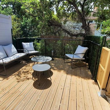 Studio Climatise Lantanas 4 Personnes Le Lavandou Eksteriør billede