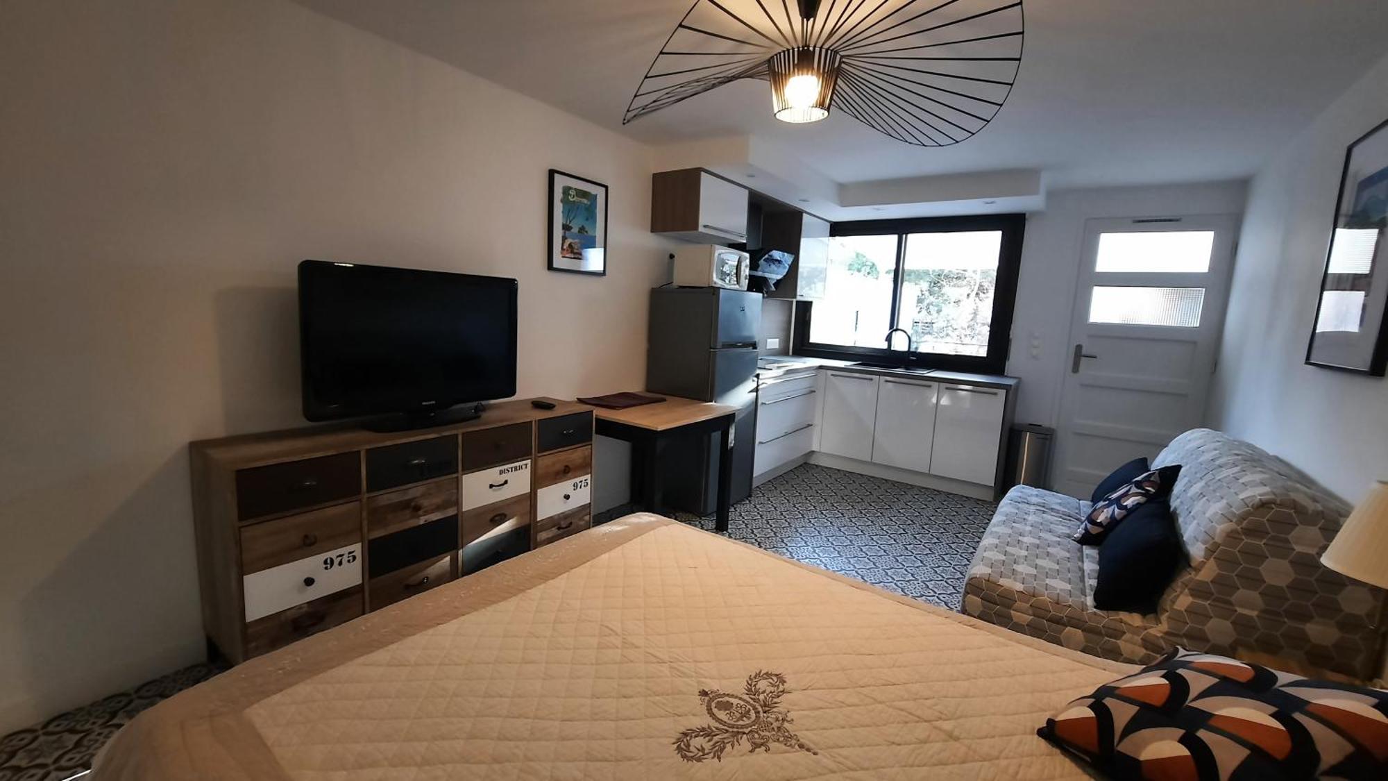 Studio Climatise Lantanas 4 Personnes Le Lavandou Eksteriør billede